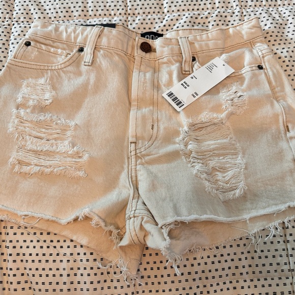 BDG Urban Outfitters 26 Cream Distressed Cut Off GF High-Rise Short #1708 - Picture 7 of 8